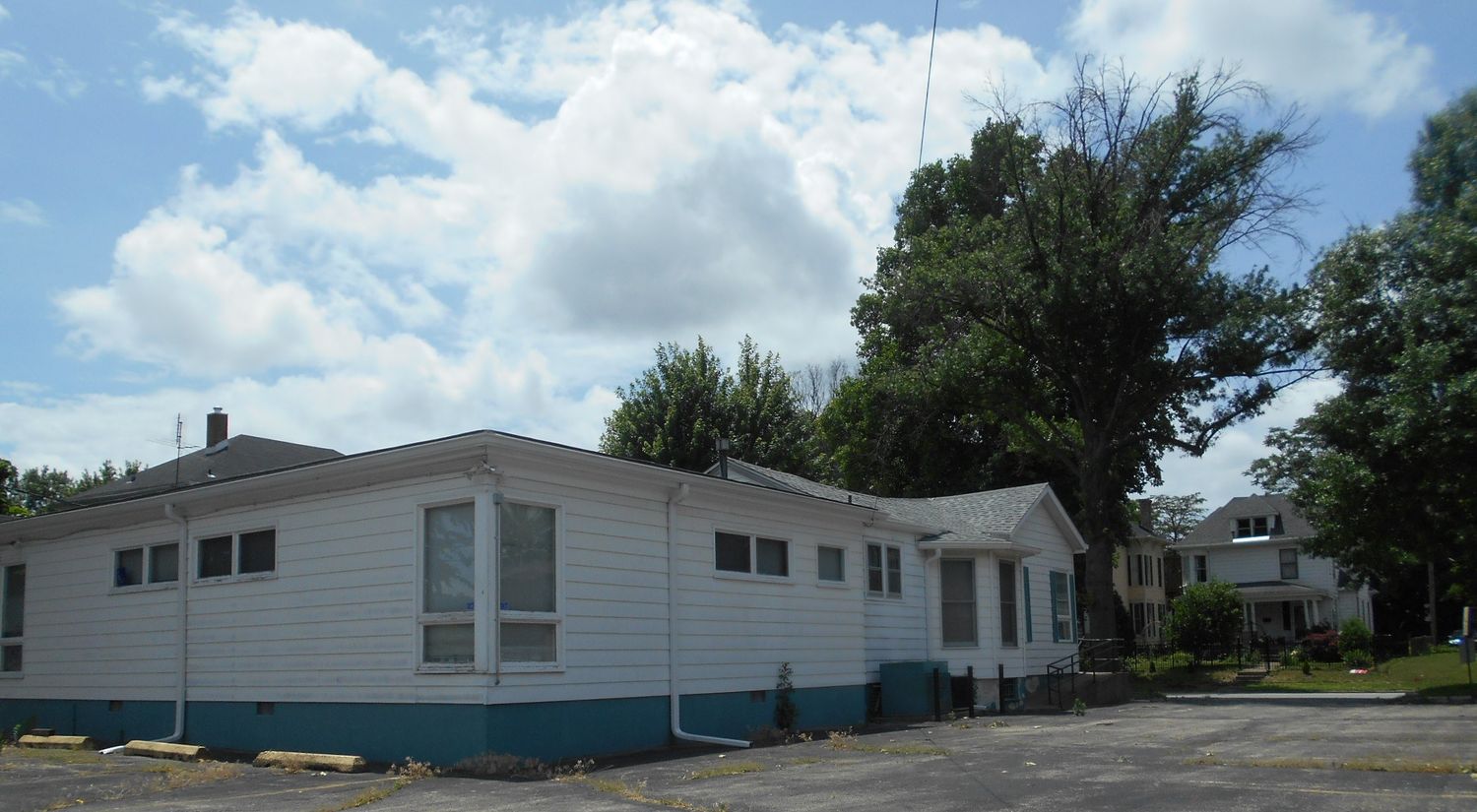 922 South 4th Street, Springfield, IL 62703